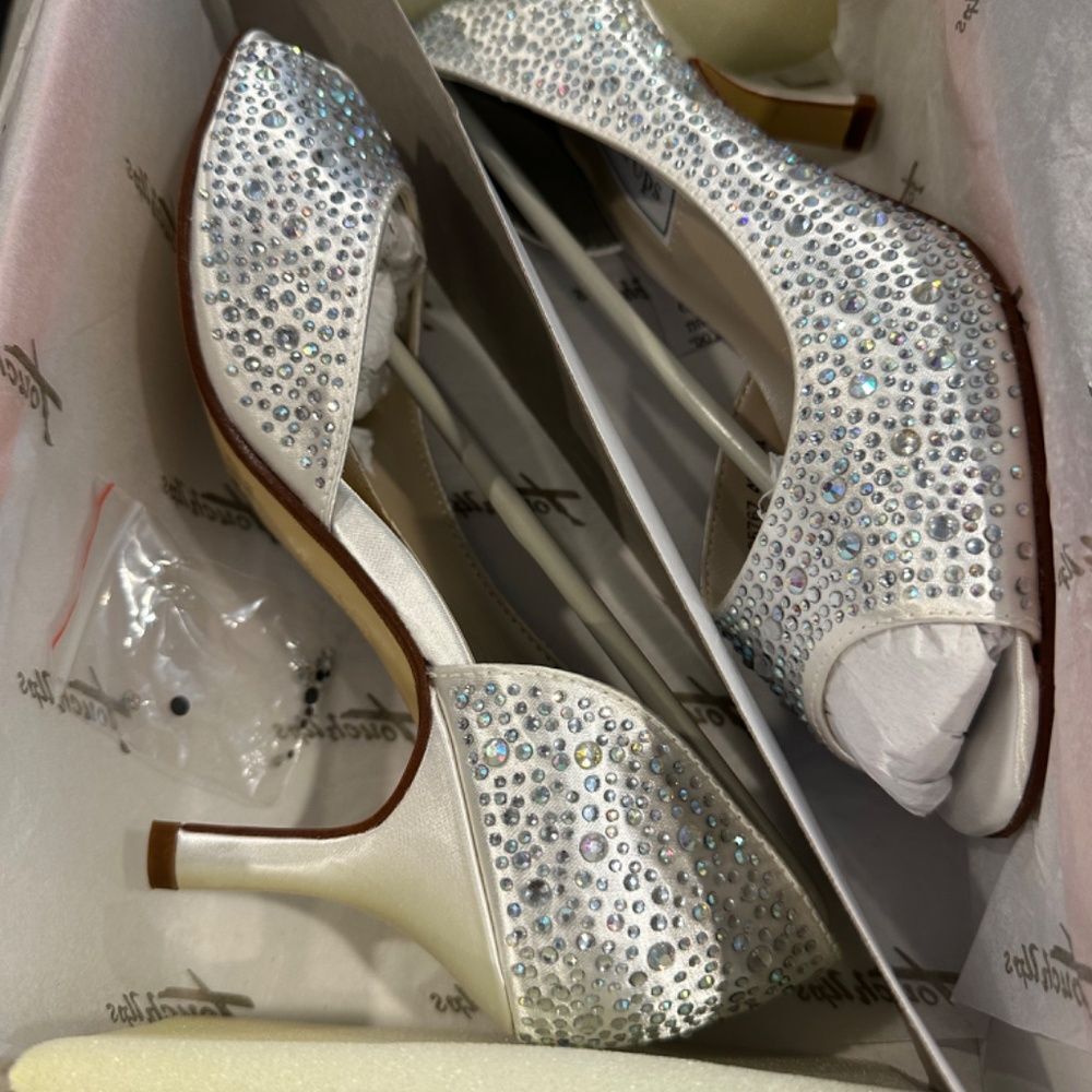 Touch Ups "The Greta" Rhinestone Peep Toe Heels - Size 6.5  Party Ready🍸